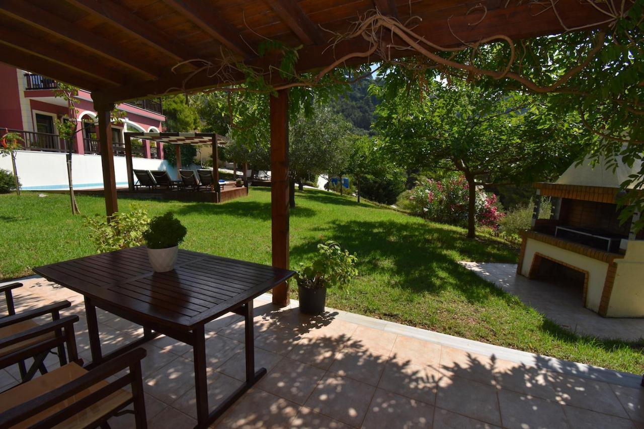 Corfu Resorts Apartments 펠레카스 외부 사진