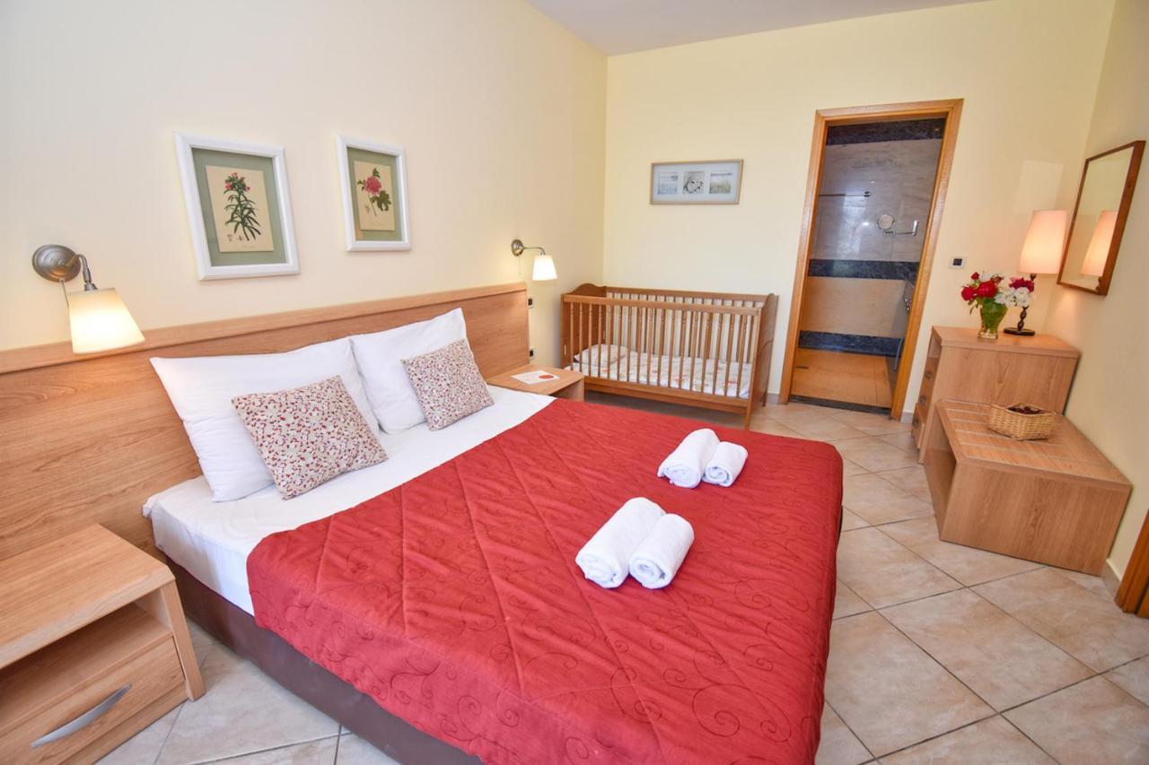 Corfu Resorts Apartments 펠레카스 외부 사진